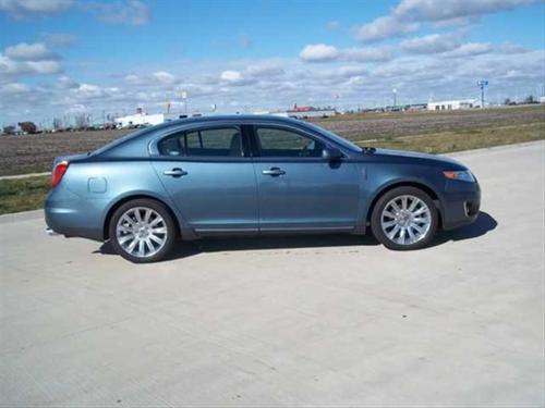Lincoln MKS 2010 photo 3