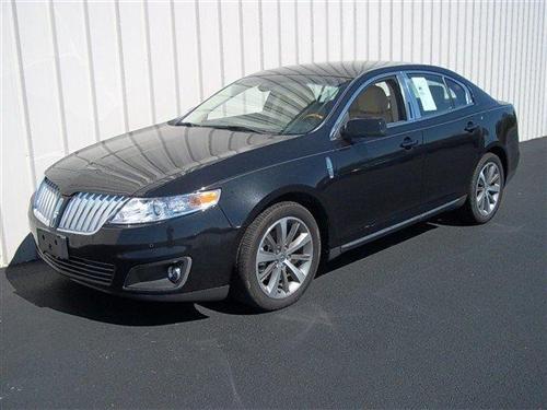 Lincoln MKS 2010 photo 1