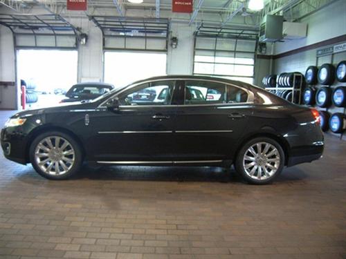 Lincoln MKS 2010 photo 2