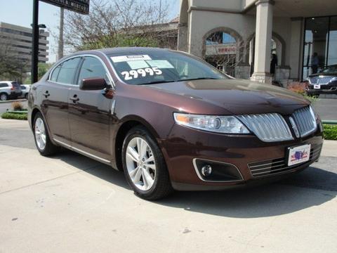 Lincoln MKS 2010 photo 4