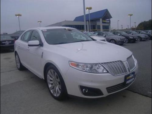 Lincoln MKS 2010 photo 5