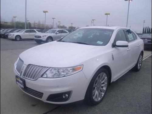 Lincoln MKS 2010 photo 3