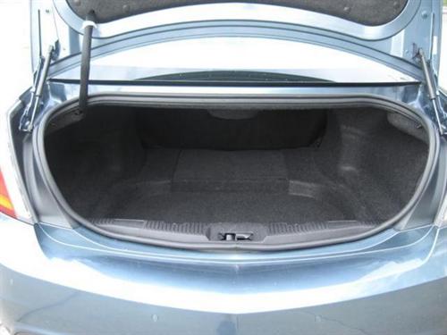 Lincoln MKS 2010 photo 2