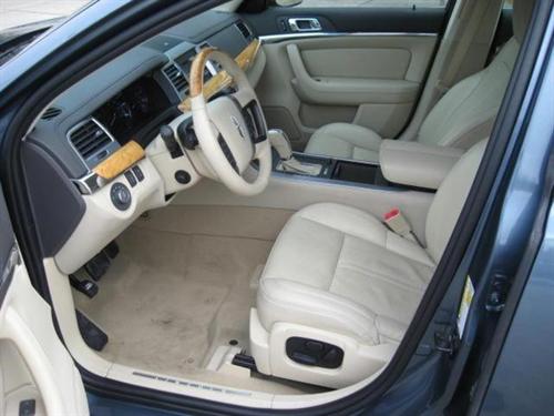 Lincoln MKS 2010 photo 5
