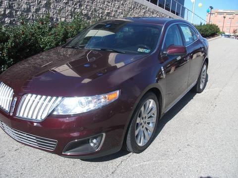 Lincoln MKS 2011 photo 4