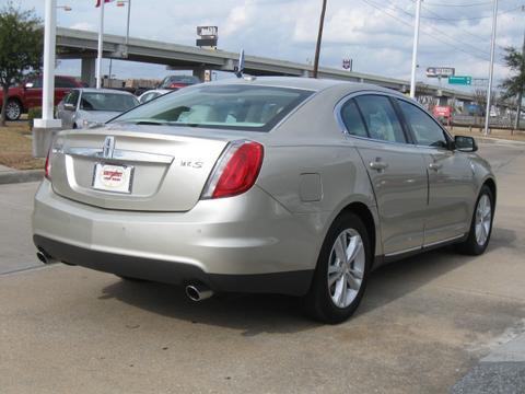 Lincoln MKS 2011 photo 1