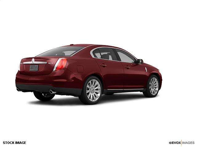 Lincoln MKS 2011 photo 1