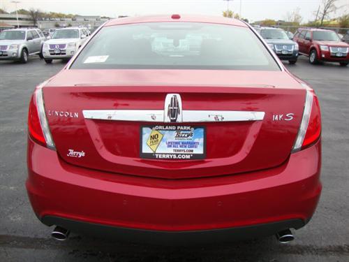 Lincoln MKS 2011 photo 4
