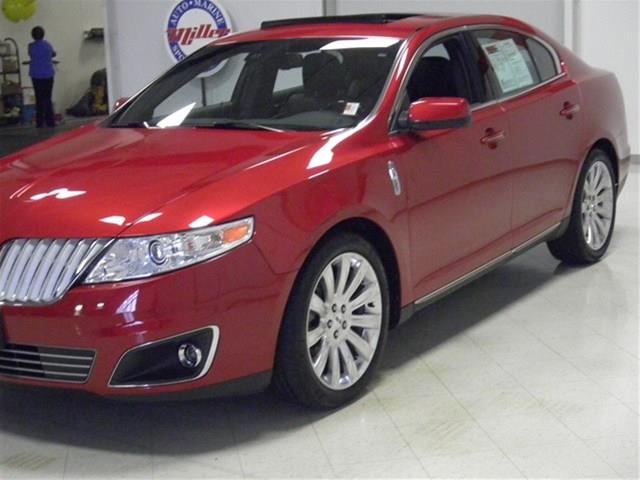 Lincoln MKS 2011 photo 33