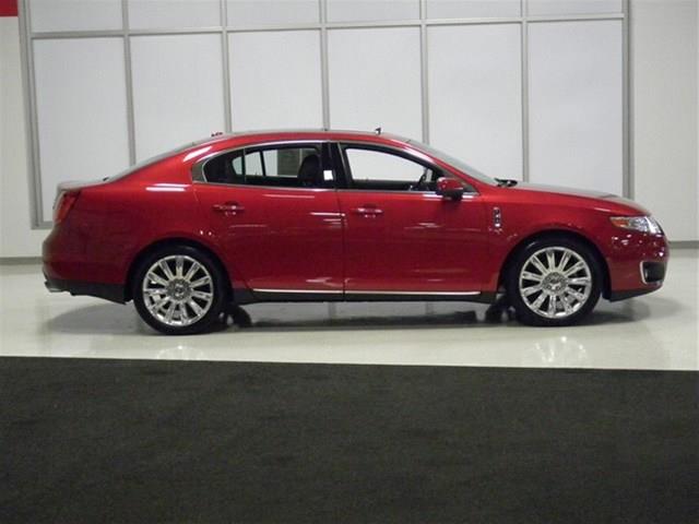 Lincoln MKS 2011 photo 47