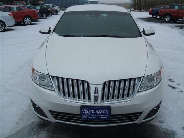 Lincoln MKS 2011 photo 4