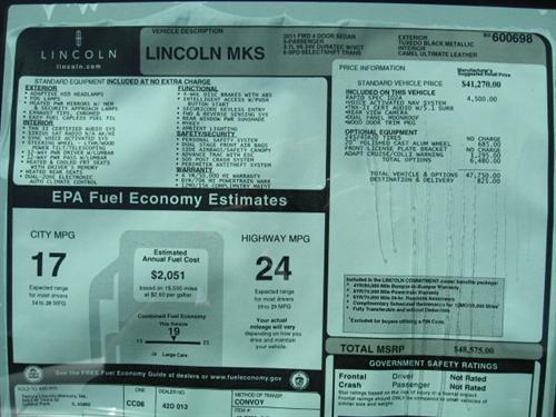 Lincoln MKS 2011 photo 2