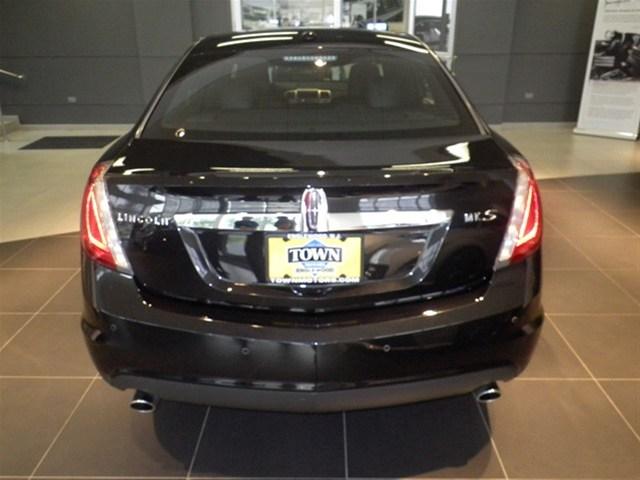 Lincoln MKS 2011 photo 5