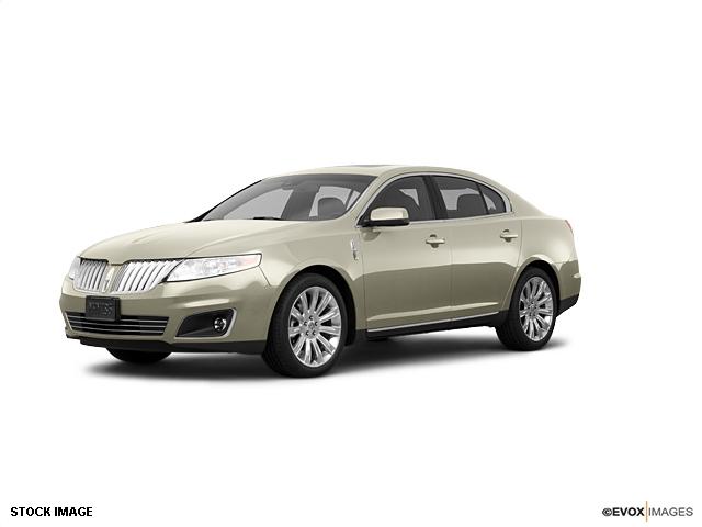 Lincoln MKS 2011 photo 1