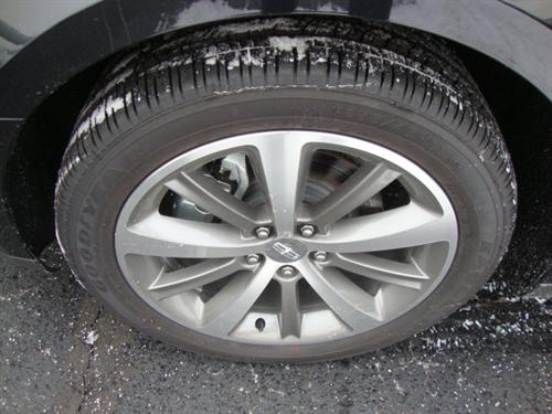 Lincoln MKS 2011 photo 4