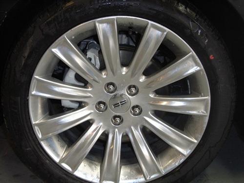 Lincoln MKS 2011 photo 1