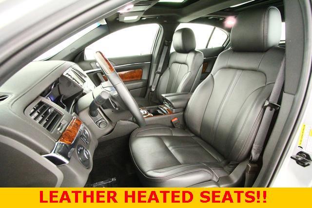 Lincoln MKS 2013 photo 2