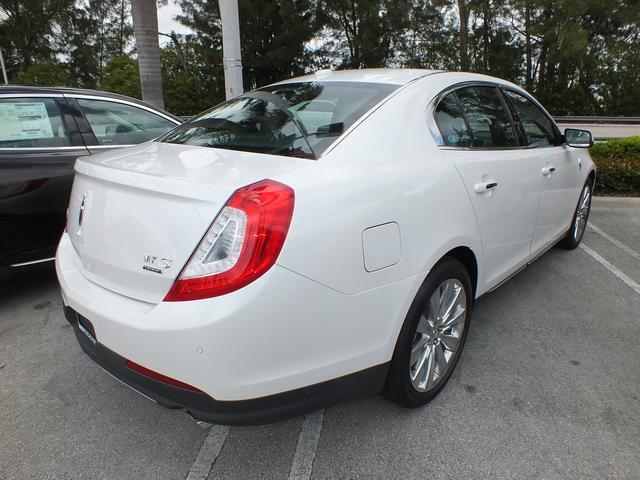 Lincoln MKS 2013 photo 3