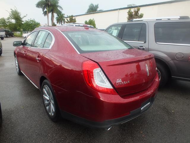 Lincoln MKS 2013 photo 4
