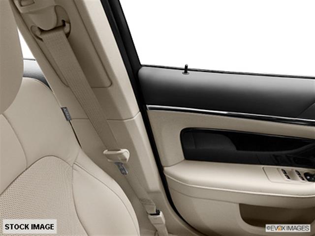 Lincoln MKS 2013 photo 10