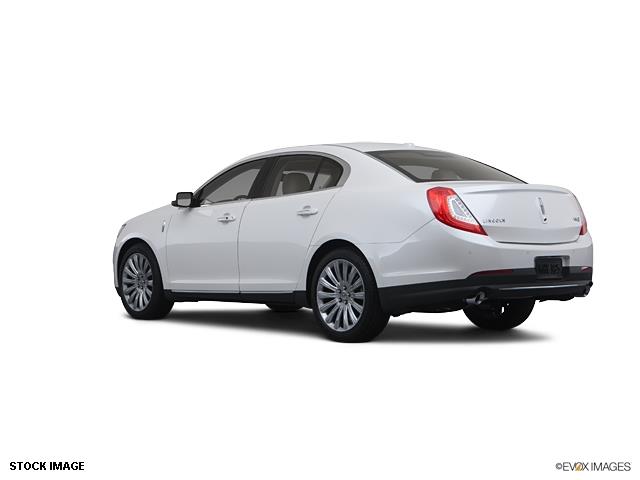 Lincoln MKS 2013 photo 3