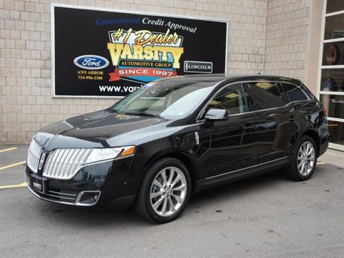 Lincoln MKT 2010 photo 1