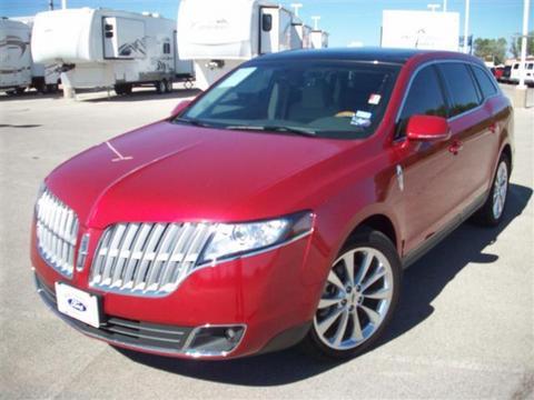 Lincoln MKT 2010 photo 1
