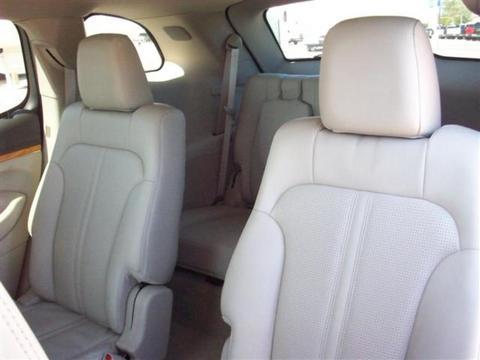 Lincoln MKT 2010 photo 3