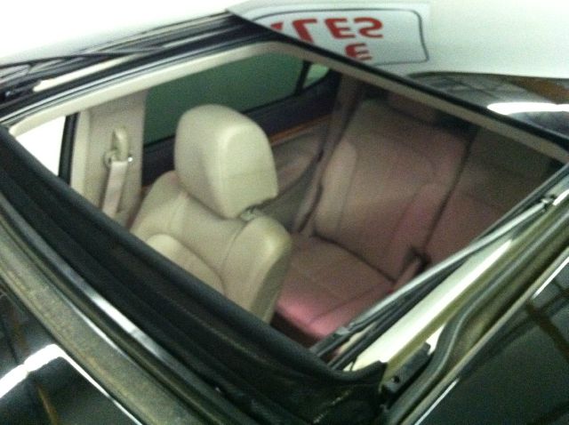 Lincoln MKT 2010 photo 21