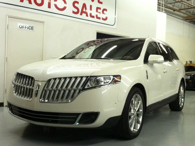 Lincoln MKT 2010 photo 27