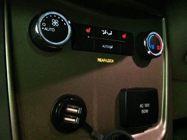 Lincoln MKT 2010 photo 28