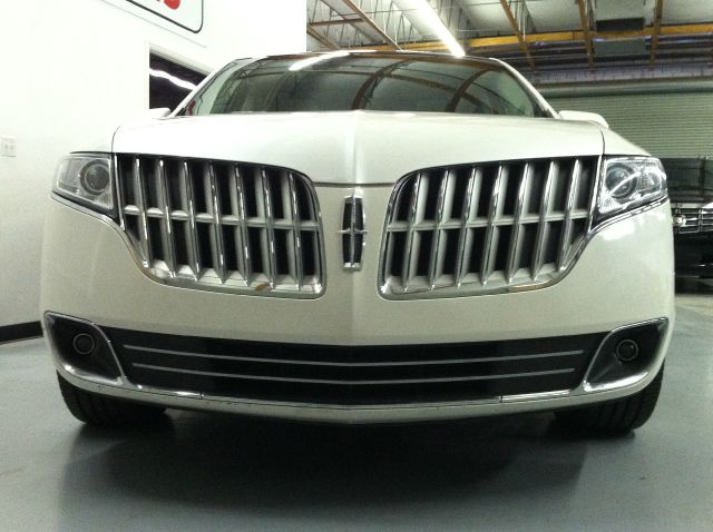 Lincoln MKT 2010 photo 30