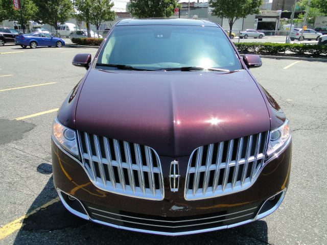 Lincoln MKT 2011 photo 4
