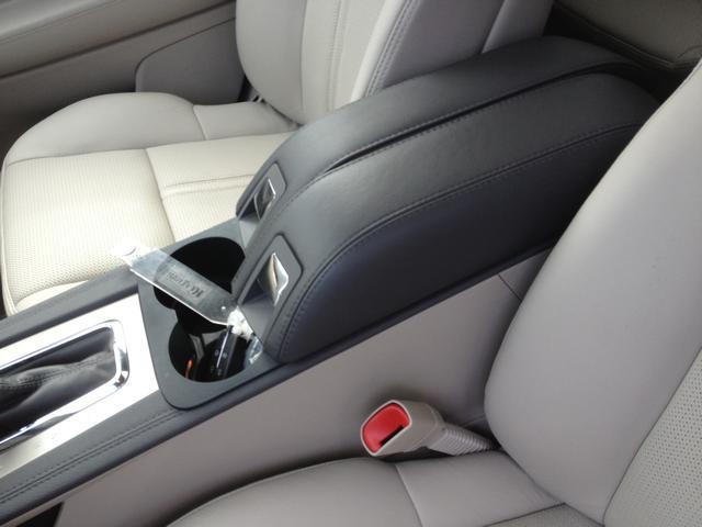 Lincoln MKT 2012 photo 1