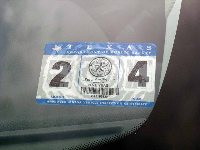 Lincoln MKT 2013 photo 3