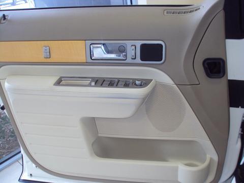 Lincoln MKX 2007 photo 2