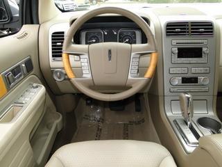 Lincoln MKX 2007 photo 1