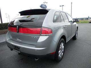 Lincoln MKX 2007 photo 2