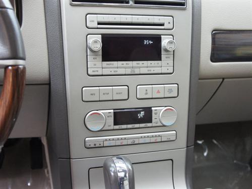 Lincoln MKX 2007 photo 2