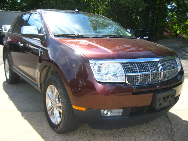 Lincoln MKX 2010 photo 2