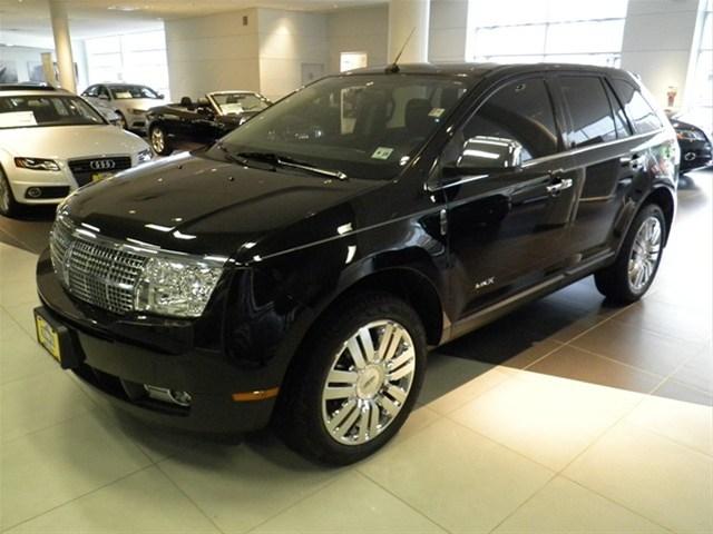 Lincoln MKX 2010 photo 2