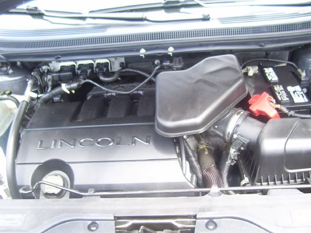 Lincoln MKX 2010 photo 3