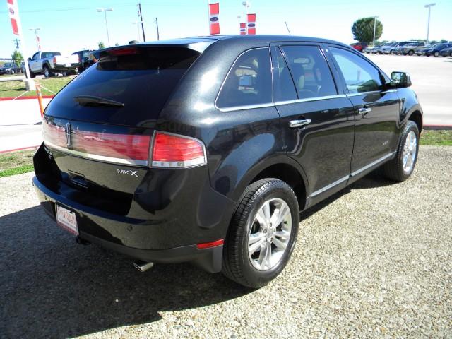 Lincoln MKX 2010 photo 3