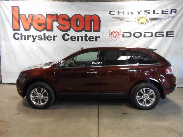 Lincoln MKX 2010 photo 2