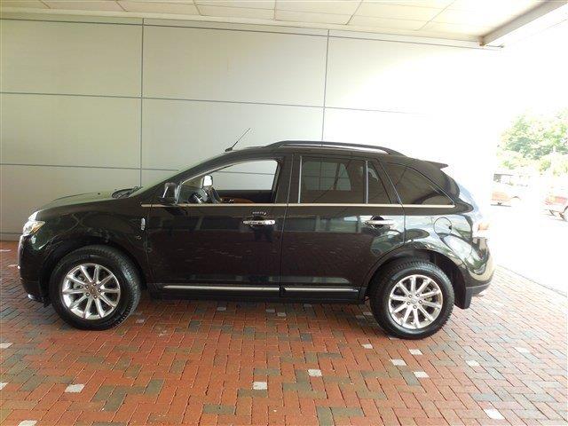 Lincoln MKX 2011 photo 1