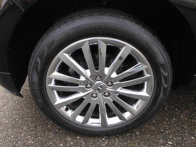 Lincoln MKX 2011 photo 2