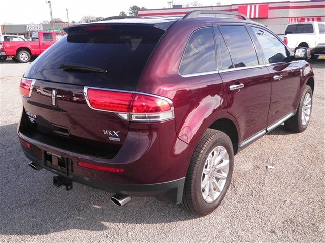 Lincoln MKX 2011 photo 3