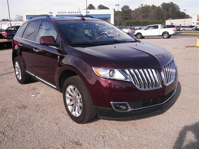 Lincoln MKX 2011 photo 2