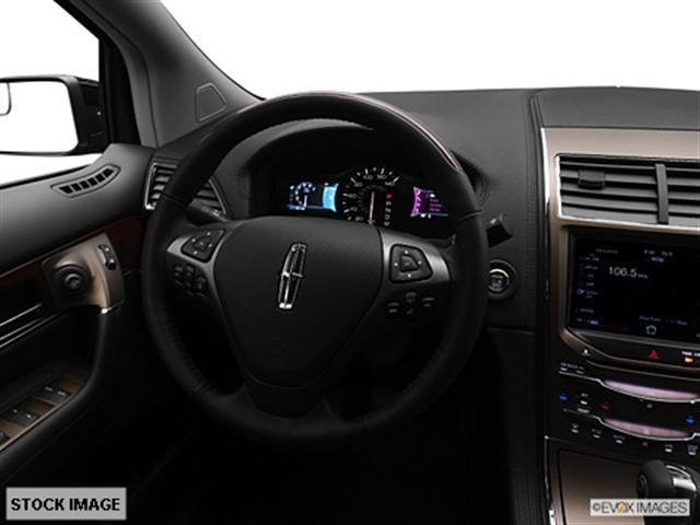 Lincoln MKX 2012 photo 3