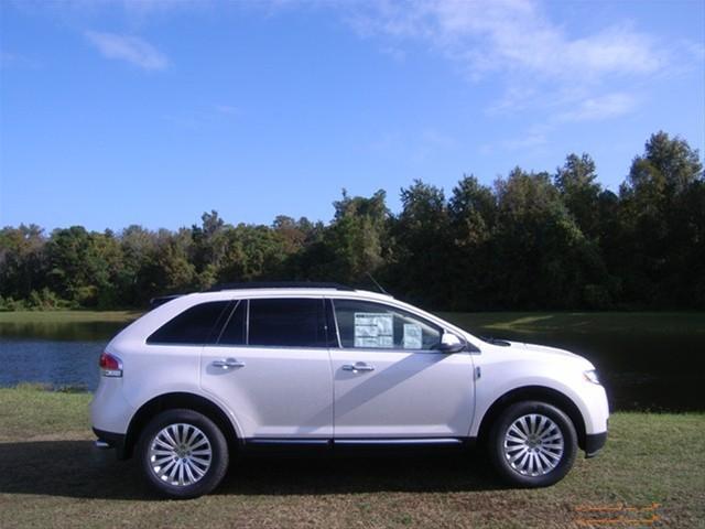 Lincoln MKX 2012 photo 1